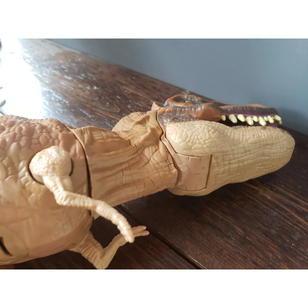 Jurassic World Stomp Strike Tyrannosaurus Rex‎ T-Rex Action Velociraptor